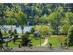 Stay at Sellwood Guest Suite - Close to everything in Portland