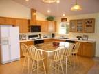 $1850 / 4br - 2550ft² - Winter wonderland or summer paradise (Orondo, Sun Cove