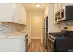 126 Hackett Pl #B201 Rutherford, NJ 07070