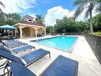 649 E Sheridan St 206, Dania Beach, FL