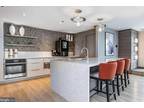717 S Columbus Blvd 812, Philadelphia, PA