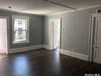 96 South St 1, Oyster Bay, NY