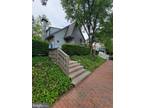 295 N Sycamore St 257, Newtown, PA