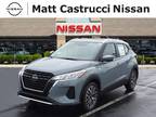 2022 Nissan Kicks SV
