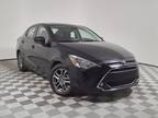 2019 Toyota Yaris XLE