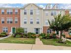 104 Woodlake Dr #1049, Sayreville, NJ 08859