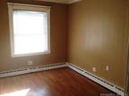 190 Liberty St #1, Middletown, CT 06457