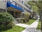 142 Main St #3D, Mineola, NY 11501