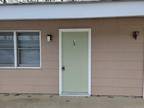 100 Hickory St #L, Norwich, CT 06360