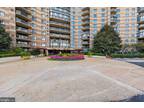 8370 Greensboro Dr #317, McLean, VA 22102