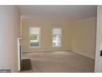 10202 Willow Mist Ct #90, Oakton, VA 22124