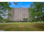 911 Barclay Towers, Cherry Hill, NJ 08034