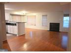 13900 Farnsworth Ln #4107, Upper Marlboro, MD 20772