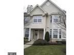404 Dresher Woods Dr, Dresher, PA 19025