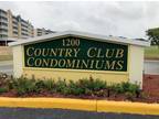 1200 Country Club Dr #1202, Largo, FL 33771