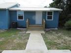 9825 Clarence St, Panama City Beach, FL 32407