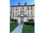 10 North Quaker Ln, West Hartford, CT 06119