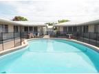 724 NE 6th St #2, Hallandale Beach, FL 33009