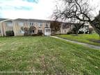 94 Stonehurst Blvd #D, Freehold, NJ 07728