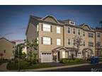 901 Chalmers Ln, Monroe Township, NJ 08831