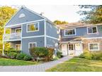 211 Windgate Cir #B, Monroe, CT 06468