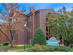 2815 Lee Oaks Ct #302, Falls Church, VA 22046