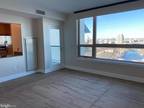 717 S Columbus Blvd #PH5, Philadelphia, PA 19147