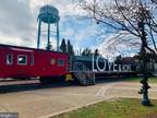 9211 Azure Ct #201, Manassas, VA 20110