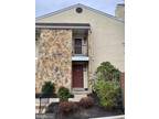 111 Valley Stream Cir, Chesterbrook, PA 19087