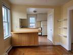27 Jay St #3rd FL, New London, CT 06320