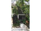 403 Lakeview Dr #204, Weston, FL 33326