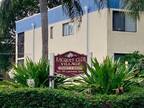 183 Lakeview Dr #203, Weston, FL 33326