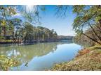 4018 Columns Dr SE, Marietta, GA 30067