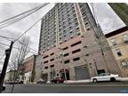 809 22nd St #605, Union City, NJ 07087