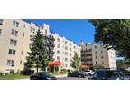 2215 N Central Rd #2E, Fort Lee, NJ 07024
