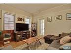 194 Kensington Ave #205, Jersey City, NJ 07306