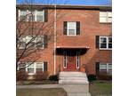 81 Briarwood Ln #D, Branford, CT 06405