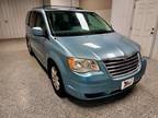 2008 Chrysler Town & Country