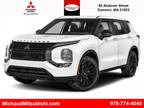 2023 Mitsubishi Outlander Black Edition