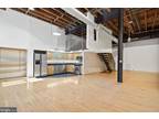 1215 Wood St #2, Philadelphia, PA 19107