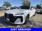 2023 Bmw 740