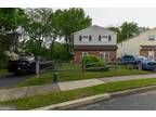 525 Corinthian Ave, Essington, PA 19029