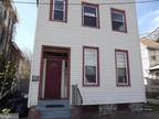 3 Oak St #2, Salem, NJ 08079