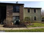 77 W Bluebell Ln, Mount Laurel, NJ 08054