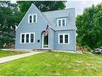 Stunning 4 Bedrooms Family House For Rent