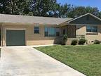 728 N Westview Dr, Derby, Ks 67037