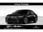 2017 Lexus ES 300h