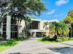 16500 Golf Club Rd #113, Weston, FL 33326