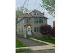 51 Bretton Rd #Third Floor, West Hartford, CT 06119