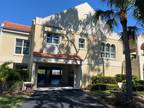 4402 Yacht Harbor Dr #111, Naples, FL 34112
